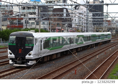 特急草津・四万号(E257系電車:上野⇔長野原草津口) 特急草津・四万号(E257系電車:上野⇔長野原草津口) 123820299