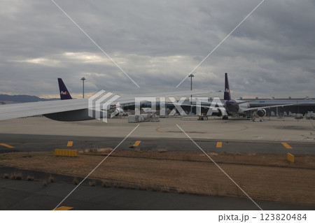 駐機 駐機場 大阪 123820484