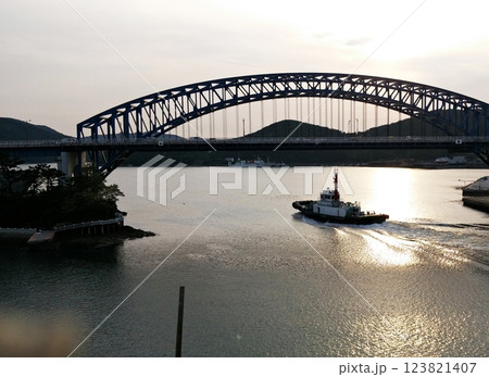 The Bridge and a ship 123821407