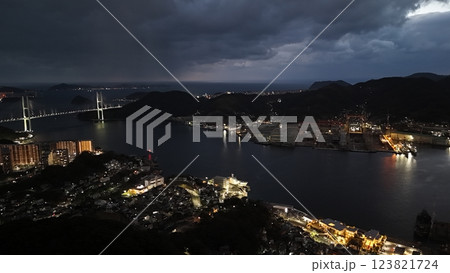 【空から見る長崎・夜景】　ながさき女神大橋と三菱長崎造船所 Nagasaki Port 123821724