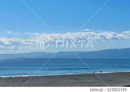湘南・ 茅ヶ崎の海岸 湘南・ 茅ヶ崎の海岸 123822193