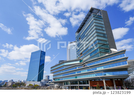 読売テレビ大阪本社社屋(大阪市中央区)(2025年3月撮影) 読売テレビ大阪本社社屋(大阪市中央区)(2025年3月撮影) 123823199