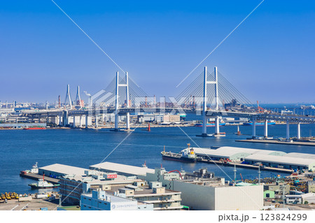 横浜ベイブリッジ 123824299