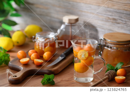 きんかんコンポートのホットドリンク （ホットきんかん） 123824765