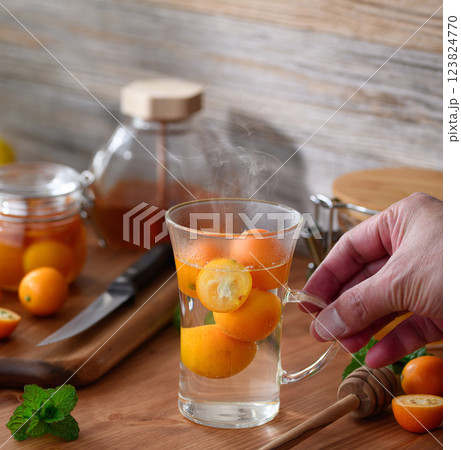 きんかんコンポートのホットドリンク （ホットきんかん） 123824770