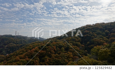 秋の山 秋の山 123829482