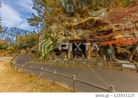 晩秋の瑞厳寺・洞窟遺跡群(宮城県宮城郡松島町) 晩秋の瑞厳寺・洞窟遺跡群(宮城県宮城郡松島町) 123831125