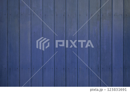 ビンテージ木板壁の背景素材_質感のある木目テクスチャ 123831691