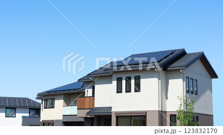 新築住宅	 123832170