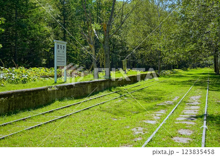 旧国鉄士幌線幌加駅跡の風景 123835458