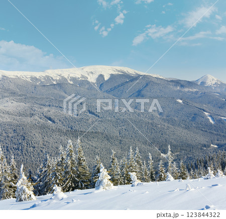 winter mountain landscape 123844322