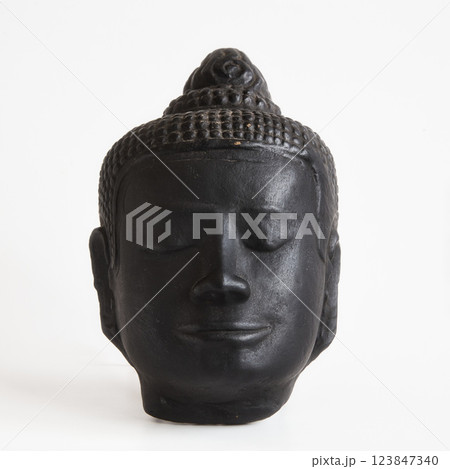 置き物 置き物 123847340