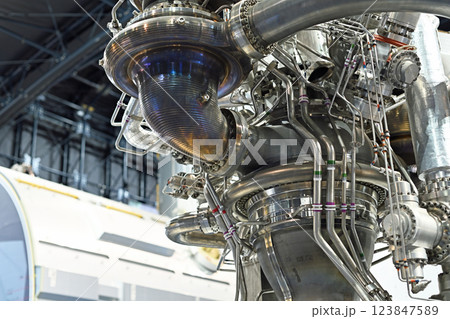 ロケットエンジン ロケットエンジン 123847589