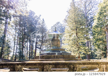 日光 東照宮 奥宮 日光 東照宮 奥宮 123847929