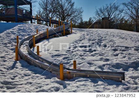 春まじかのグリーンセンター 123847952