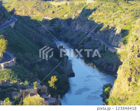 スペインの風景 123848418