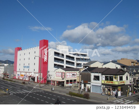 JR丹波口駅付近 JR丹波口駅付近 123849459