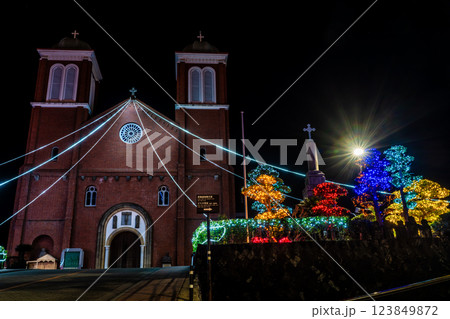 浦上天主堂クリスマスイルミネーション【長崎市】 浦上天主堂クリスマスイルミネーション【長崎市】 123849872