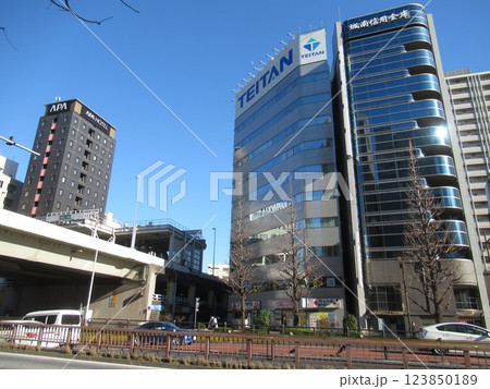 新京橋交差点付近 123850189