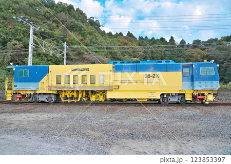 【保線用機械 マルチプルタイタンパー 08-2X】 123853397