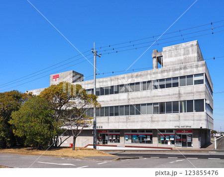 富津郵便局 123855476