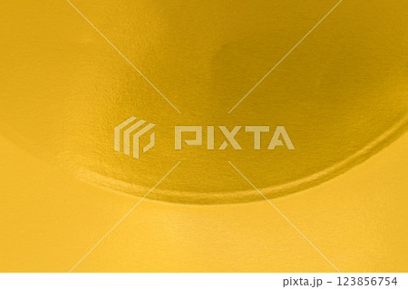 金（ゴールド）の造形アート【背景素材】 123856754