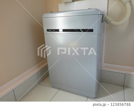 家庭用蓄電池02 家庭用蓄電池02 123856788