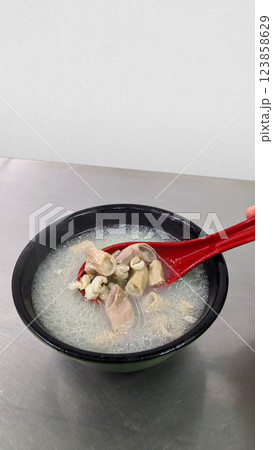臭豆腐 臭い豆腐 爆破 123858629