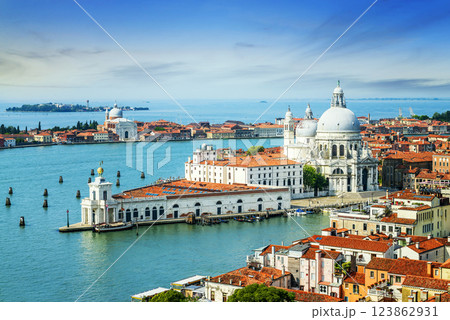 Venice city, Italy 123862931