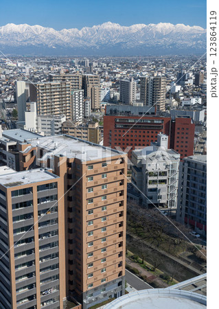 富山市役所からの眺め 富山市役所からの眺め 123864119