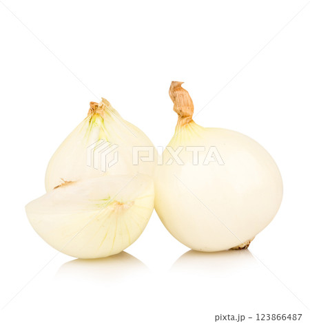 onion isolated on white background Peel 123866487