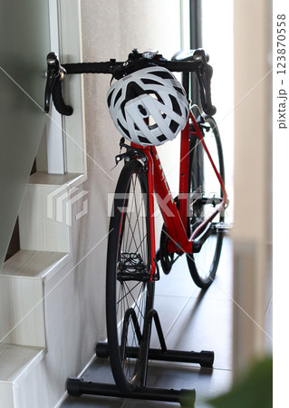 ロードバイク 123870558