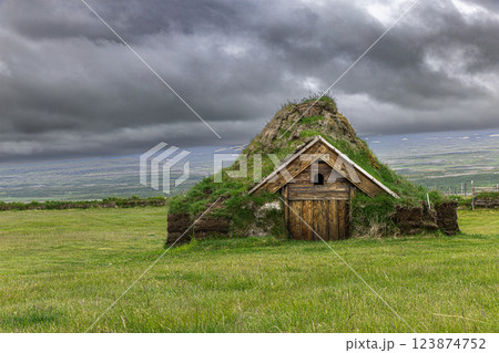 Traditional icelandic turf church 123874752