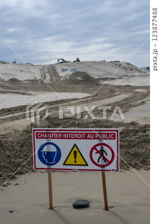 Research and safety precautions along the Biscarosse coastline to address erosion and environmental 123877488