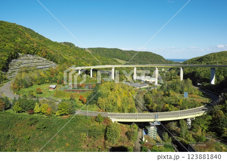 小樽市のループ橋 123881840