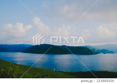 静かな海 静かな海 123885020