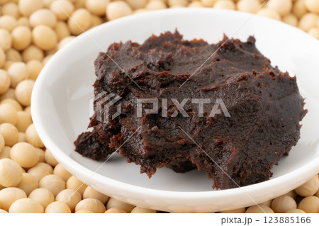 赤だし味噌のクローズアップ 123885166