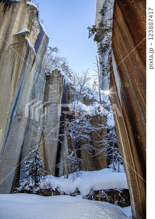 冬の瓜割石庭公園 冬の瓜割石庭公園 123887417