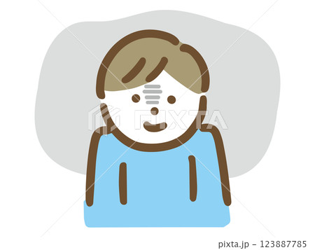 とても怒っている私服の若い男性(上半身・正面) とても怒っている私服の若い男性(上半身・正面) 123887785