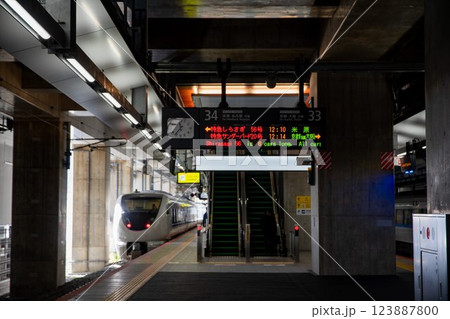 2025年の敦賀駅 123887800