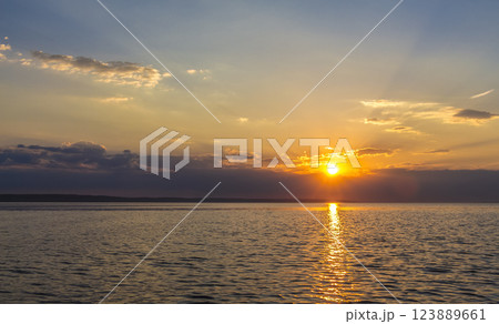 Evening sunset on the lake Evening sunset on the lake 123889661