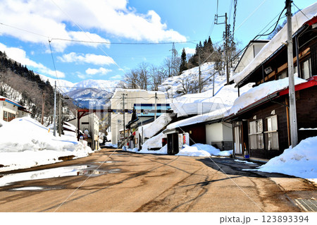 大糸線 中土駅周辺(長野県小谷村)【2025.3】 123893394
