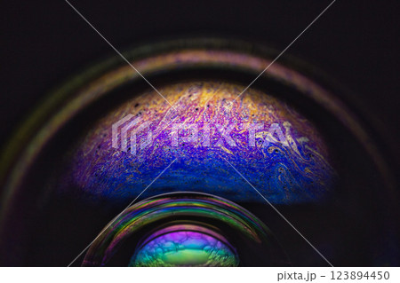 神秘の創造空間 123894450