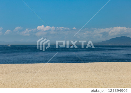 海の風景　兵庫県舞子付近 123894905