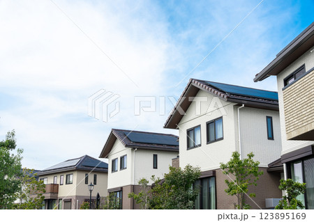 家 住宅 住宅地 家 住宅 住宅地 123895169