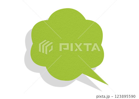 Green paper speech bubbles separate on transparent background 123895590