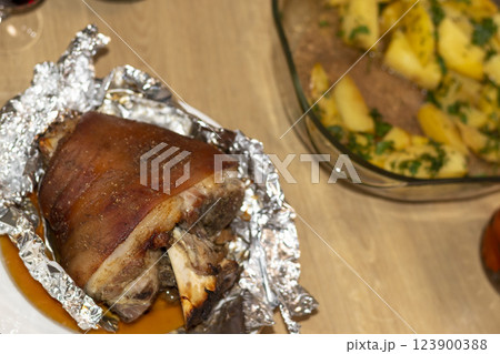 Close up shot of the roasted pork knuckle 123900388