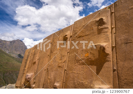 Ancient stone wall at the Inca fortress of Ollantaytambo, Peru Ancient stone wall at the Inca fortress of Ollantaytambo, Peru 123900767