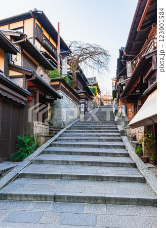 京都 三年坂 朝景 京都 三年坂 朝景 123901584