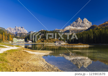 Typical landscape with Tre Cime, Tre Cime di Lavaredo, Dolomiti, South Tyrol, Italy Typical landscape with Tre Cime, Tre Cime di Lavaredo, Dolomiti, South Tyrol, Italy 123901670